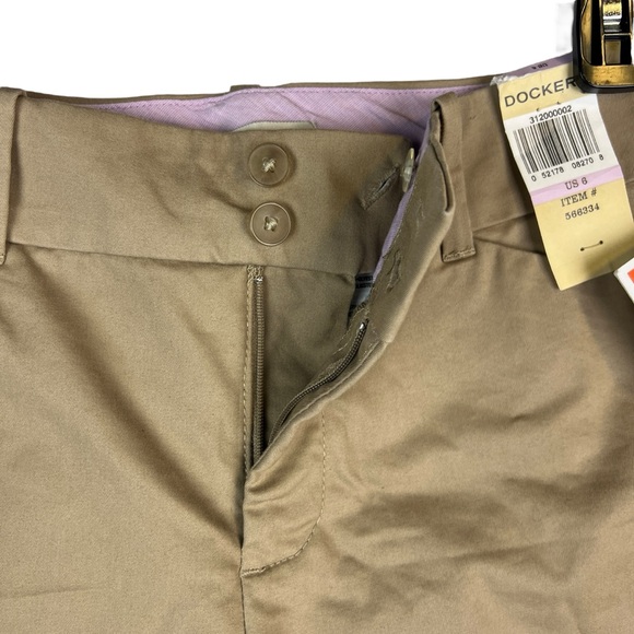 NEW Dockers Khaki Bermuda Shorts Womens Size 6 Tan - Picture 6 of 13